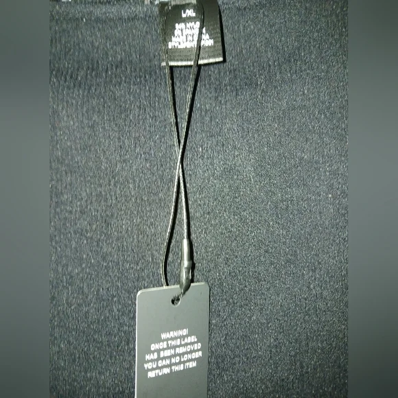 Sleek Black Fitted Bodysuit with Long Sleeves - Picture 11 of 13